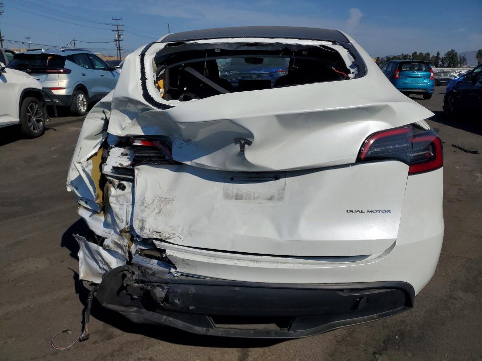 Zdjęcie 6 z aukcji – 2023 TESLA MODEL Y z VIN 7SAYGAEE7PF624613