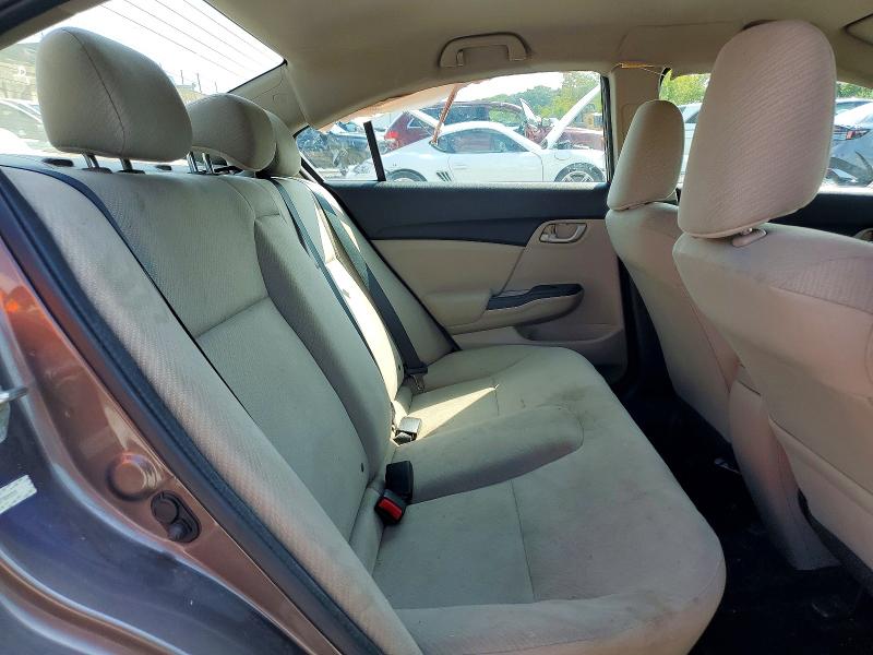 Photo 10 from auction – 2013 HONDA CIVIC with VIN 2HGFB2F56DH530012