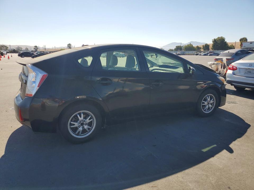 Photo 3 from auction – 2010 TOYOTA PRIUS with VIN JTDKN3DU5A0080440
