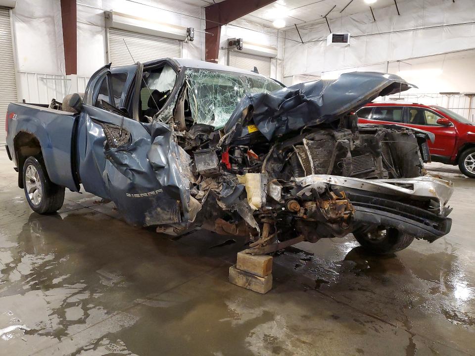 Photo 4 from auction – 2010 GMC SIERRA with VIN 1GTSKVE32AZ164057
