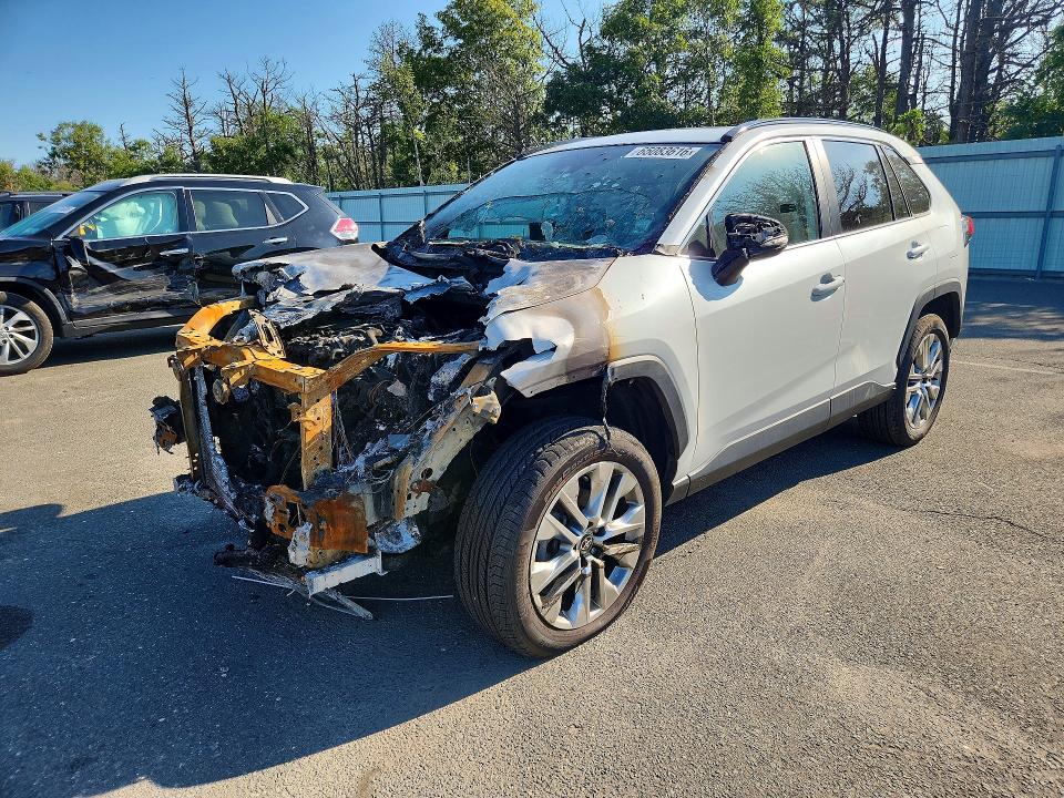 TOYOTA RAV4 2023 with VIN 2T3A1RFVXPW369270 - Photo from auction