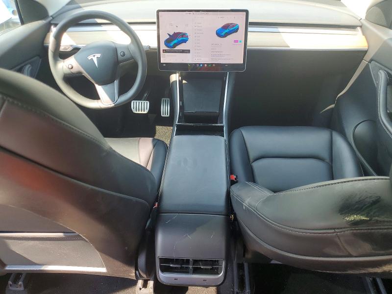 Zdjęcie 8 z aukcji – 2020 TESLA MODEL Y z VIN 5YJYGDEF5LF003551