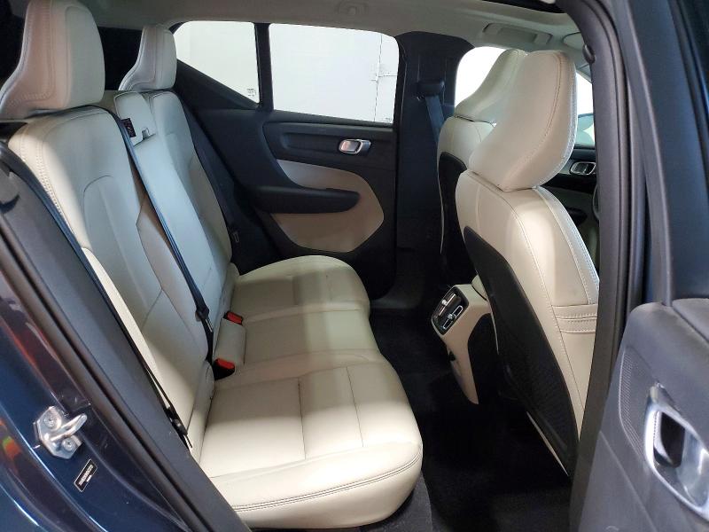 Photo 11 from auction – 2021 VOLVO XC40 with VIN YV4162UK8M2473713