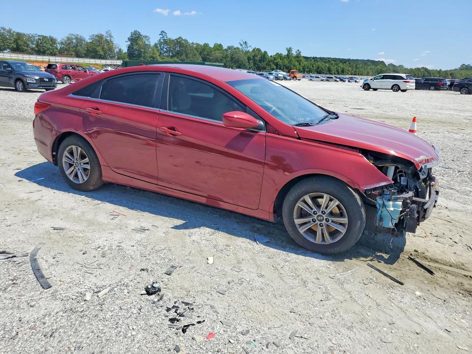 Photo 4 from auction – 2013 HYUNDAI SONATA with VIN 5NPEB4AC6DH680916