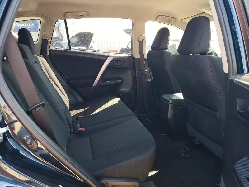 Photo 11 from auction – 2018 TOYOTA RAV4 with VIN JTMBFREV2JD229449