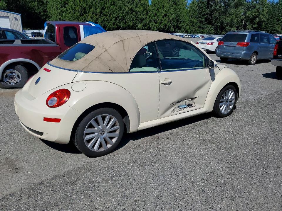Photo 3 from auction – 2008 VOLKSWAGEN NEW BEETLE with VIN 3VWRF31Y68M402252