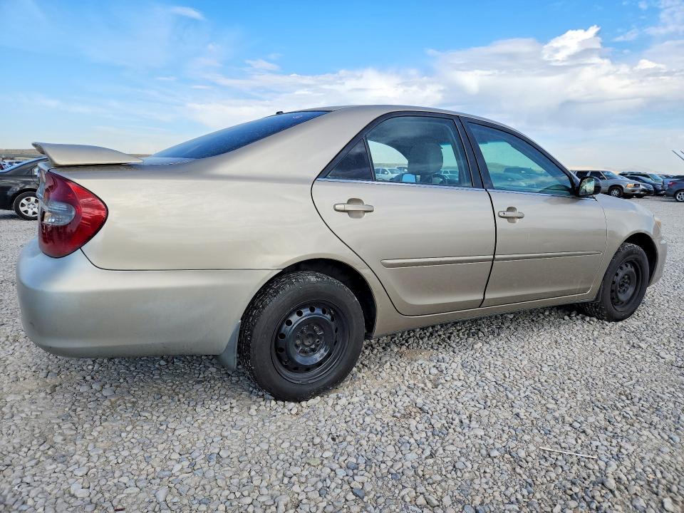 Photo 3 from auction – 2004 TOYOTA CAMRY with VIN JTDBE32K740273890
