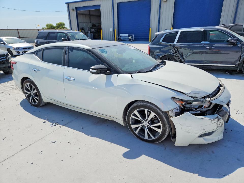Photo 4 from auction – 2017 NISSAN MAXIMA with VIN 1N4AA6AP0HC392736