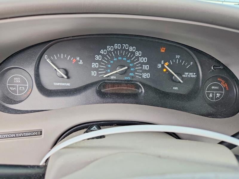 Photo 9 from auction – 2002 BUICK CENTURY with VIN 2G4WS52J121183225