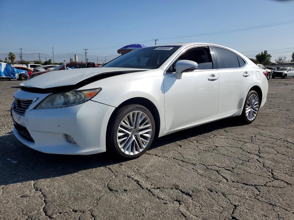 LEXUS ES 2013 with VIN JTHBK1GG3D2043509 - Photo from auction