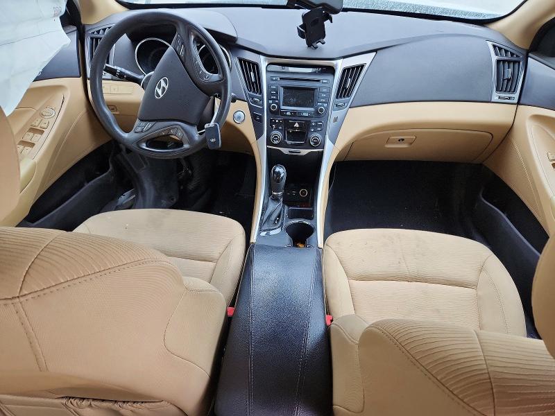 Photo 8 from auction – 2015 HYUNDAI SONATA HYBRID with VIN KMHEC4A41FA139848