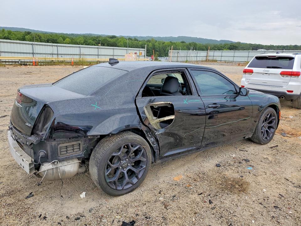 Zdjęcie 3 z aukcji – 2019 CHRYSLER 300 z VIN 2C3CCAAG6KH636897