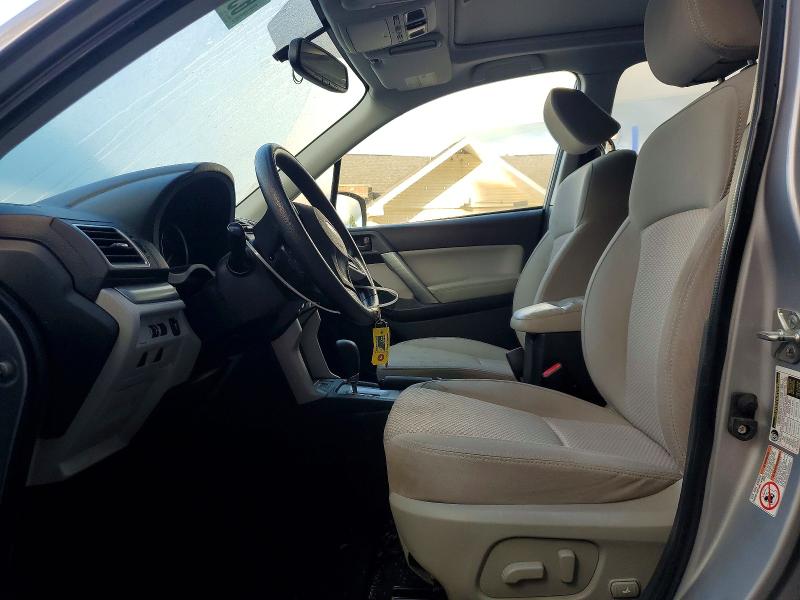 Photo 7 from auction – 2016 SUBARU FORESTER with VIN JF2SJADC3GH438301