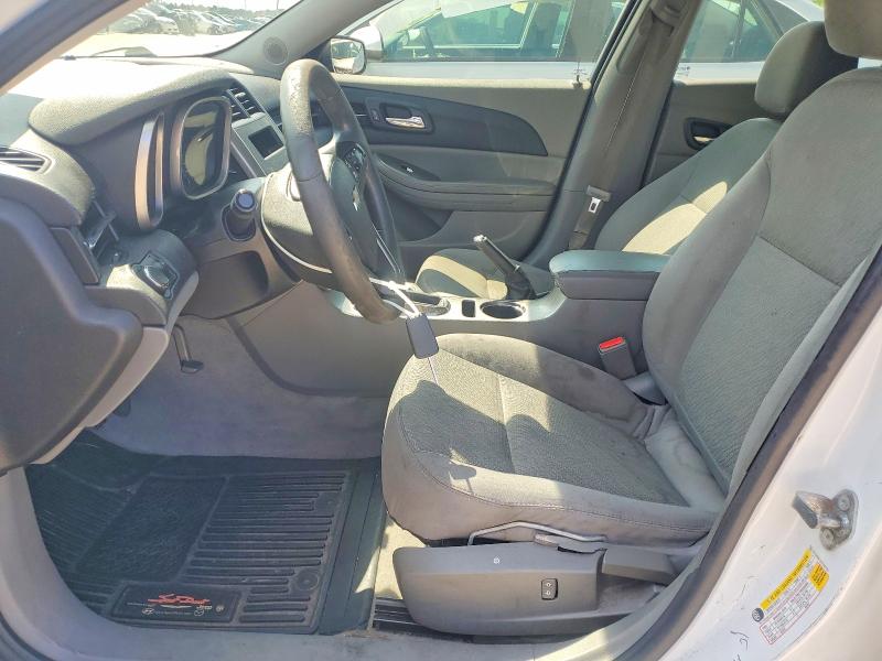 Photo 7 from auction – 2015 CHEVROLET MALIBU with VIN 1G11B5SL1FU152723
