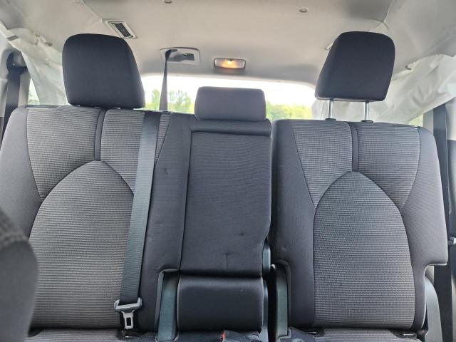 Photo 10 from auction – 2022 TOYOTA HIGHLANDER with VIN 5TDCZRAH5NS102636