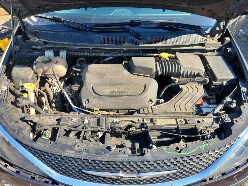 Photo 12 from auction – 2021 CHRYSLER VOYAGER with VIN 2C4RC1DG8MR539313