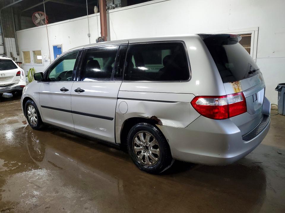 Photo 2 from auction – 2006 HONDA ODYSSEY with VIN 5FNRL38296B101036