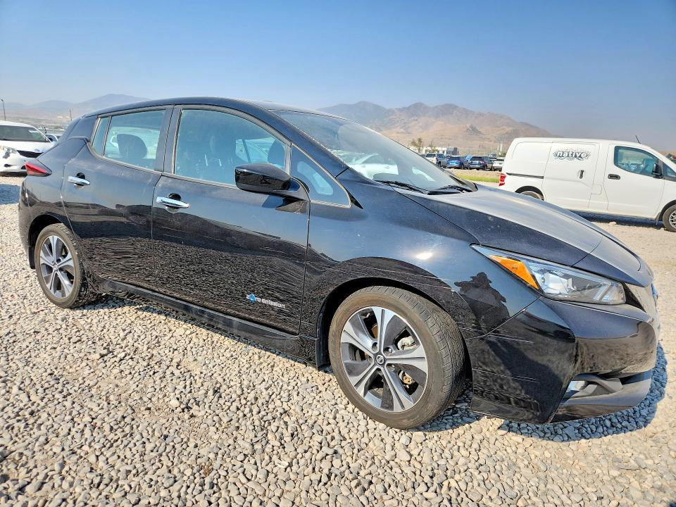 Photo 4 from auction – 2018 NISSAN LEAF with VIN 1N4AZ1CP3JC302400