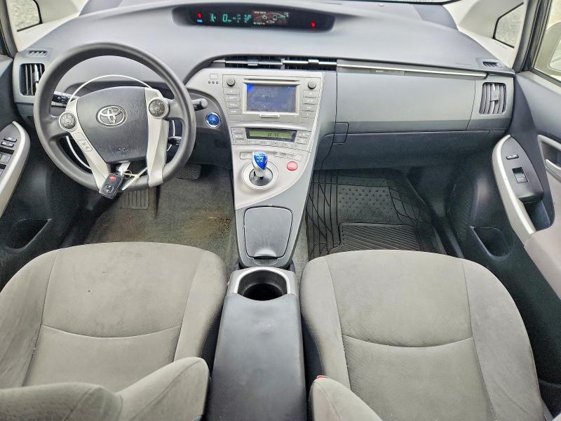 Photo 8 from auction – 2014 TOYOTA PRIUS with VIN JTDKN3DUXE0369738