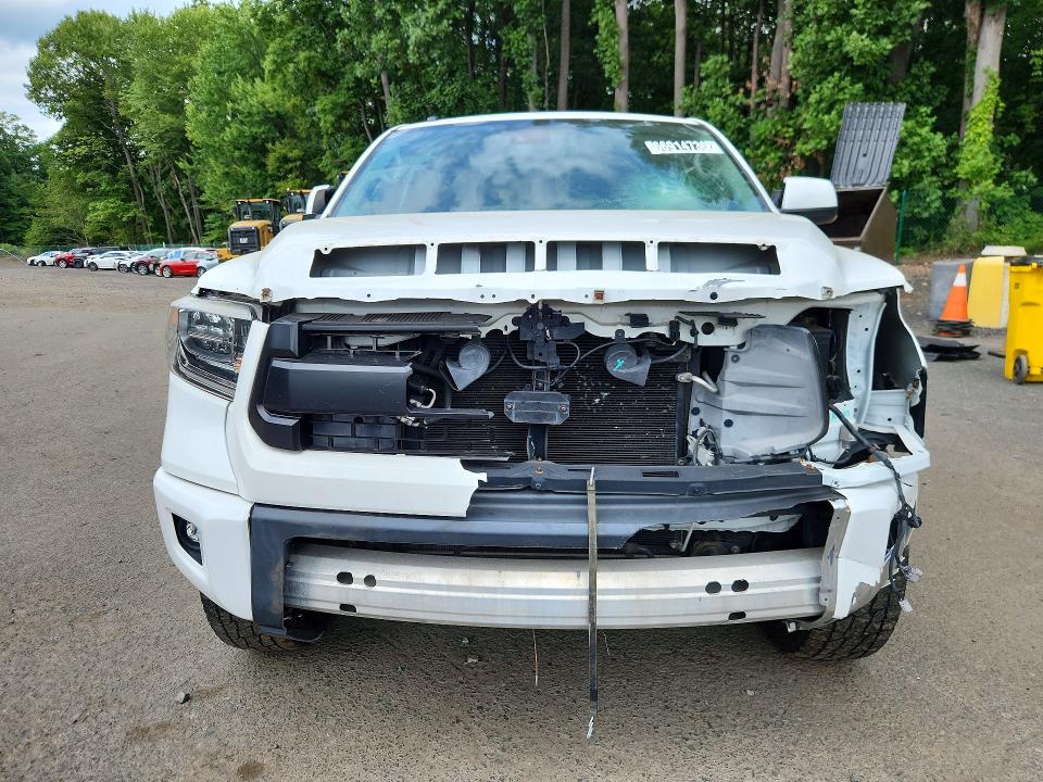 Photo 5 from auction – 2018 TOYOTA TUNDRA with VIN 5TFDY5F13JX708226