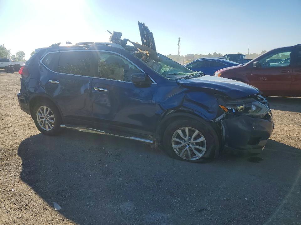 Photo 4 from auction – 2018 NISSAN ROGUE with VIN 5N1AT2MV3JC704332