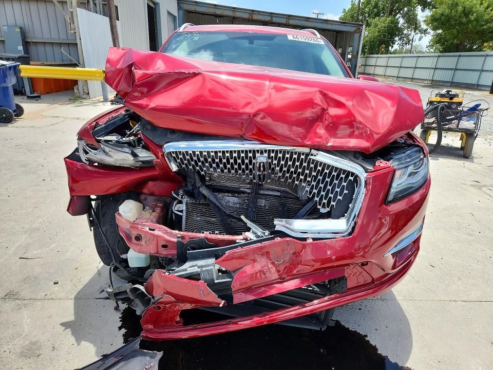 Photo 5 from auction – 2019 LINCOLN MKC with VIN 5LMCJ2C94KUL18711