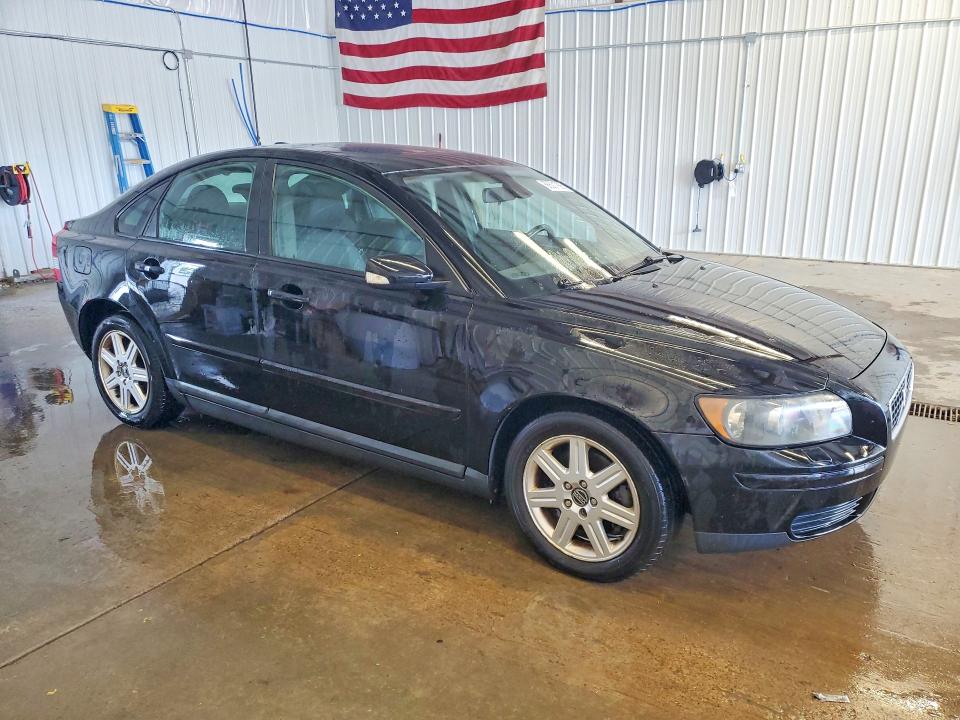 Photo 4 from auction – 2006 VOLVO S40 with VIN YV1MS382962173428