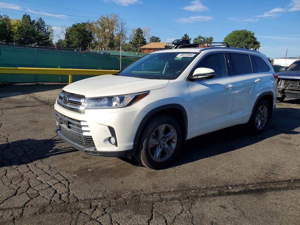TOYOTA HIGHLANDER 2018 with VIN 5TDDZRFH2JS803044 - Photo from auction