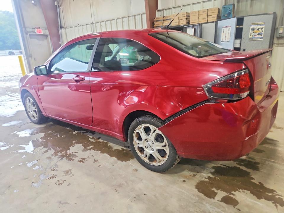Photo 2 from auction – 2010 FORD FOCUS with VIN 1FAHP3CN0AW246607