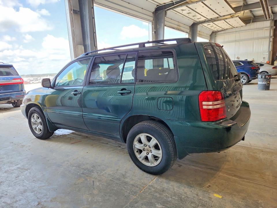Photo 2 from auction – 2002 TOYOTA HIGHLANDER with VIN JTEHF21A820070557