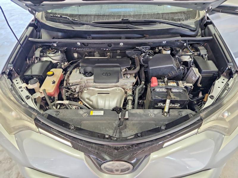 Снимка 12 от търг – 2018 TOYOTA RAV4 с VIN 2T3WFREV3JW508333