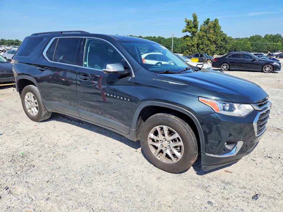 Photo 4 from auction – 2020 CHEVROLET TRAVERSE with VIN 1GNERHKW0LJ251375