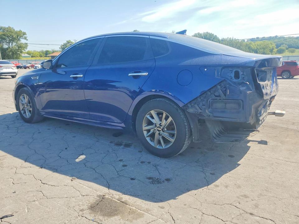 Photo 2 from auction – 2019 KIA OPTIMA with VIN 5XXGT4L36KG319908