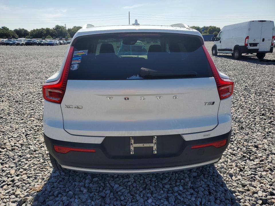 Photo 6 from auction – 2022 VOLVO XC40 with VIN YV4162UKXN2640610