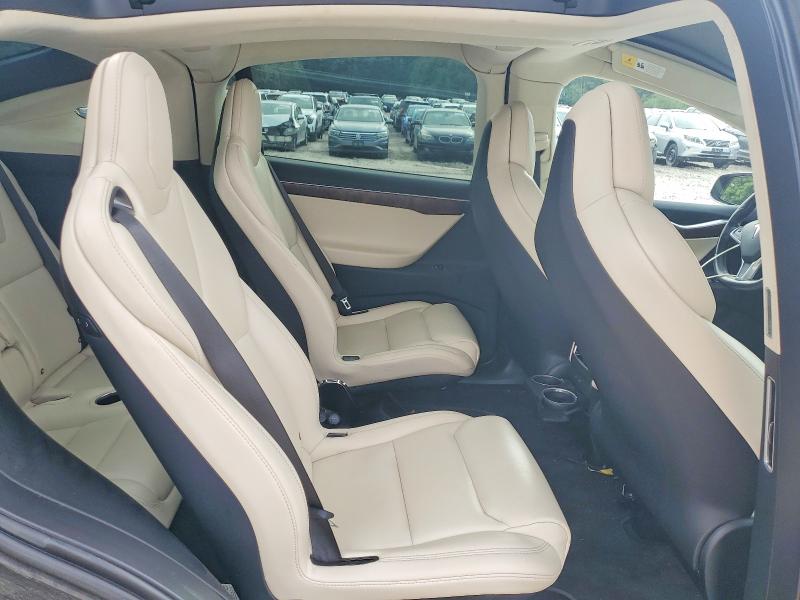 Photo 11 from auction – 2018 TESLA MODEL X with VIN 5YJXCBE28JF088682
