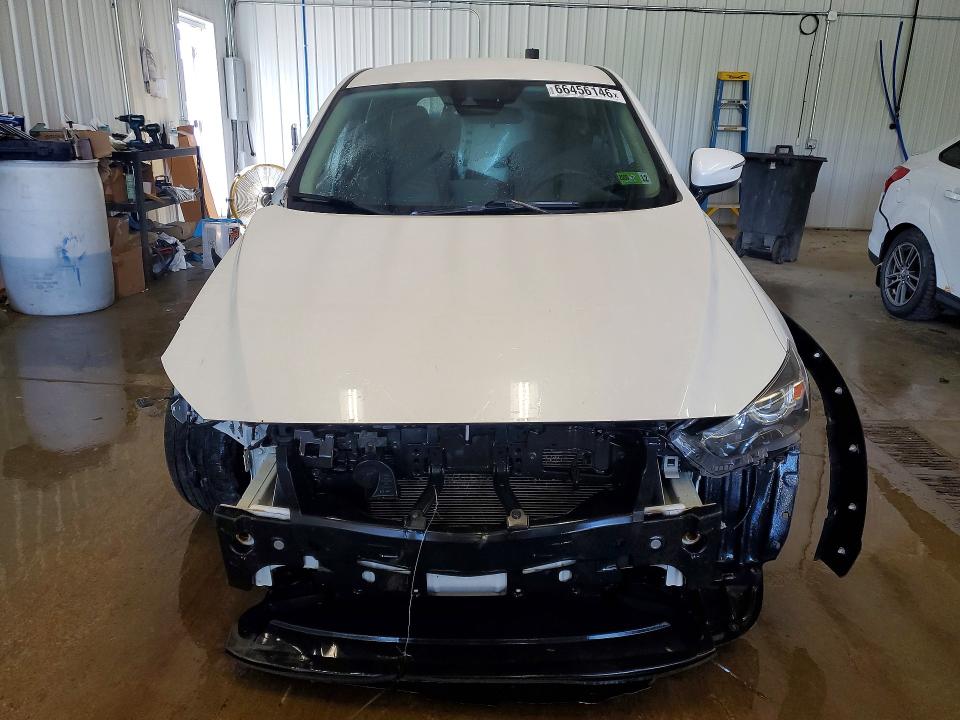 Photo 5 from auction – 2018 MAZDA CX-3 with VIN JM1DKFC71J0303295