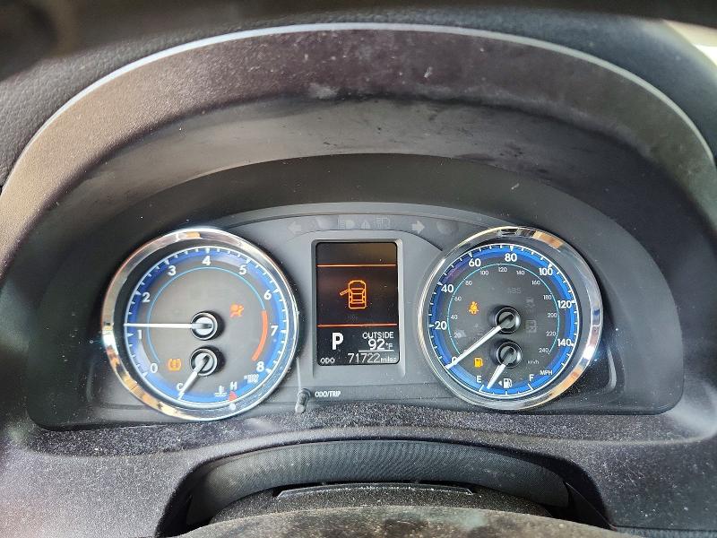 Photo 9 from auction – 2017 TOYOTA COROLLA with VIN 5YFBURHE3HP728852