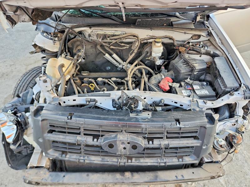 Photo 11 from auction – 2011 FORD ESCAPE with VIN 1FMCU0D75BKA83257