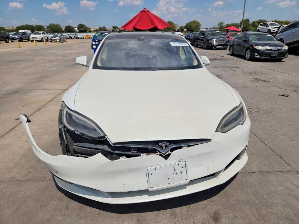 Photo 5 from auction – 2016 TESLA MODEL S with VIN 5YJSA1E19GF159236