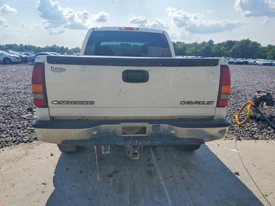 Photo 6 from auction – 2001 CHEVROLET SILVERADO with VIN 1GCEK19T91E148932
