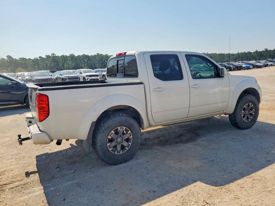 Photo 3 from auction – 2017 NISSAN FRONTIER with VIN 1N6AD0EV8HN726262