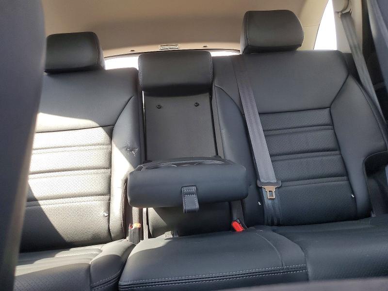 Photo 10 from auction – 2017 KIA SORENTO with VIN 5XYPH4A50HG274152