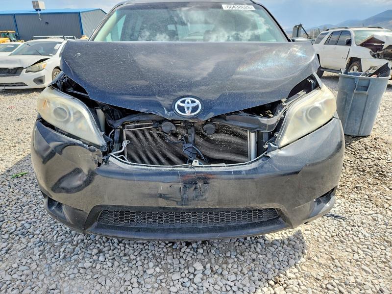 Photo 12 from auction – 2011 TOYOTA SIENNA with VIN 5TDJK3DC2BS001123