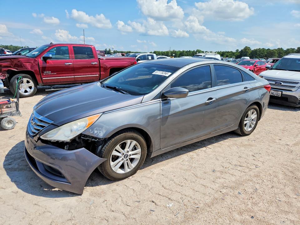 HYUNDAI SONATA 2013 with VIN 5NPEB4AC1DH771768 - Photo from auction