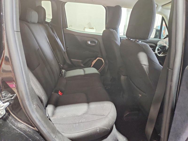 Photo 11 from auction – 2016 JEEP RENEGADE with VIN ZACCJBBT7GPD68726