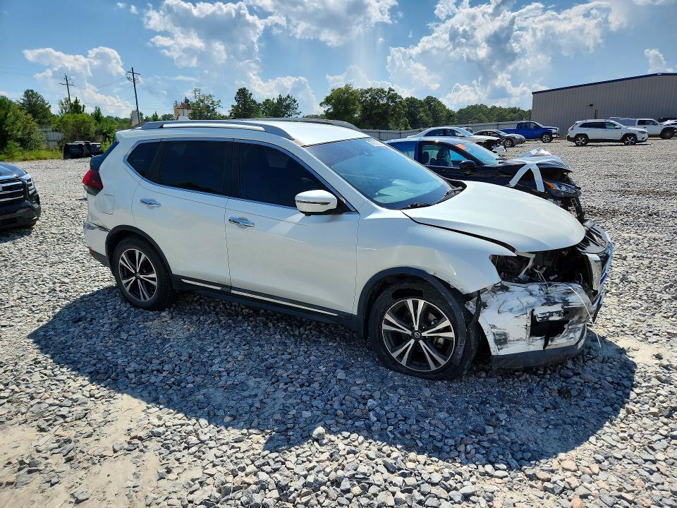 Photo 4 from auction – 2018 NISSAN ROGUE with VIN 5N1AT2MT0JC763787