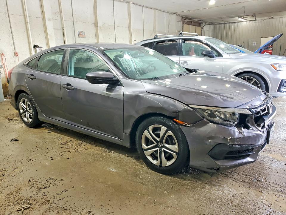 Photo 4 from auction – 2017 HONDA CIVIC with VIN 19XFC2F53HE023419