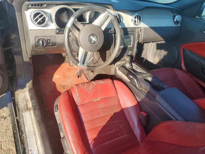 Photo 8 from auction – 2005 FORD MUSTANG with VIN 1ZVHT82H455196771