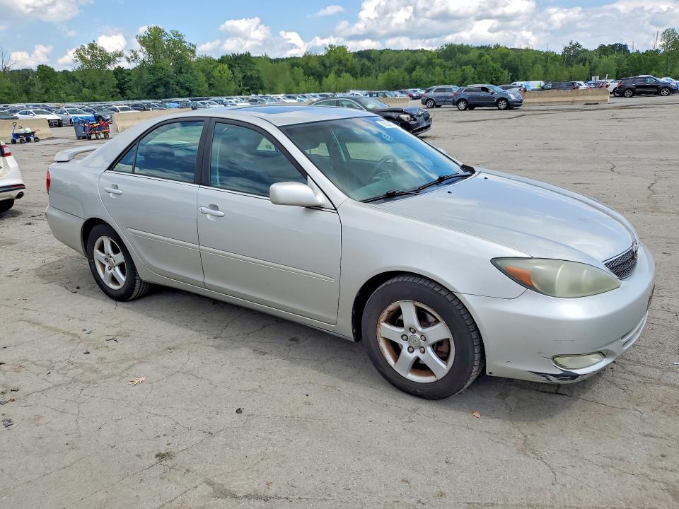 Photo 4 from auction – 2004 TOYOTA CAMRY with VIN 4T1BA30K14U503166