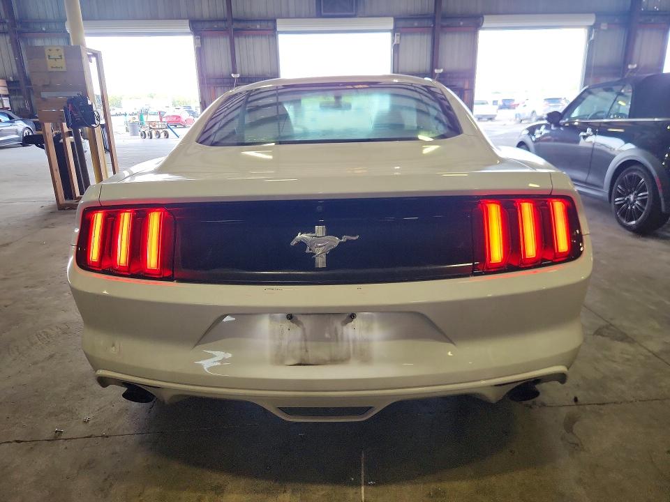 Photo 6 from auction – 2016 FORD MUSTANG with VIN 1FA6P8AM7G5265233